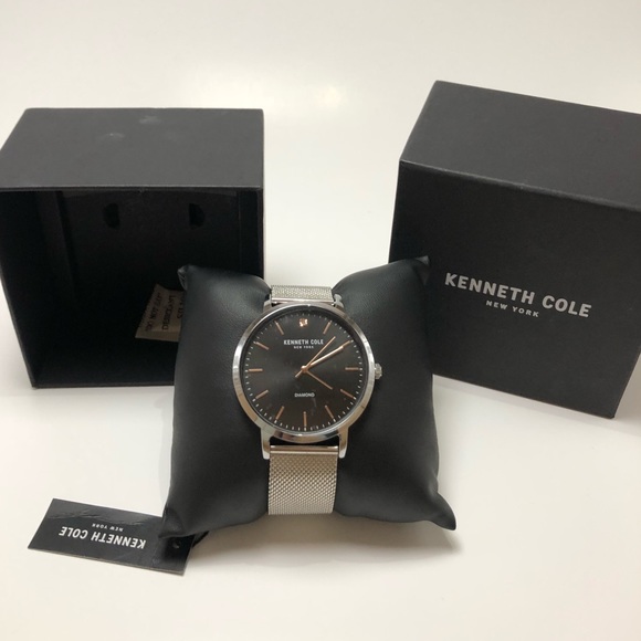 💥SOLD💥Kenneth Cole watch - Picture 2 of 6